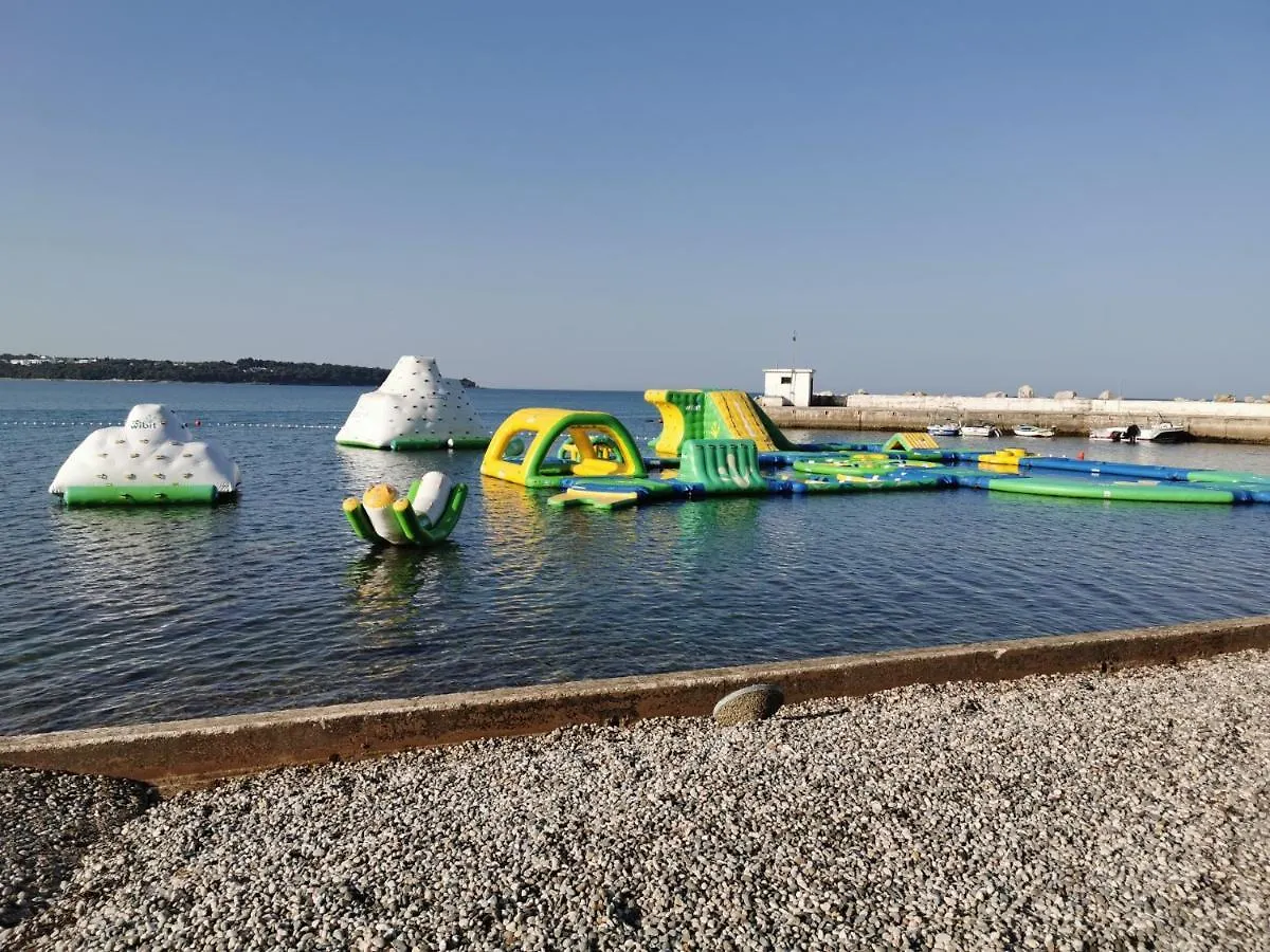Nina Deluxe Superior 5 Star Apartment, Your Piece Of Heaven By The Sea & Park Novigrad  Apartment Novigrad (Istria)