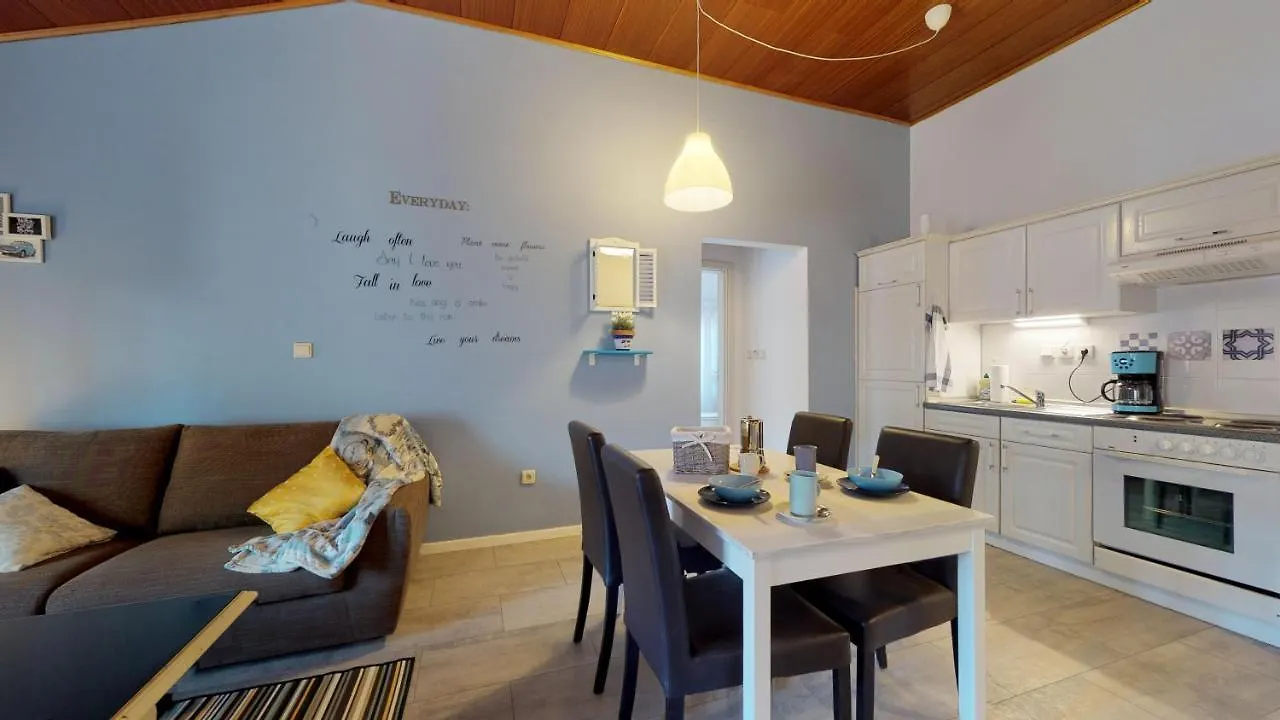Nina Deluxe Superior 5 Star Apartment, Your Piece Of Heaven By The Sea & Park Novigrad  Apartment Novigrad (Istria)