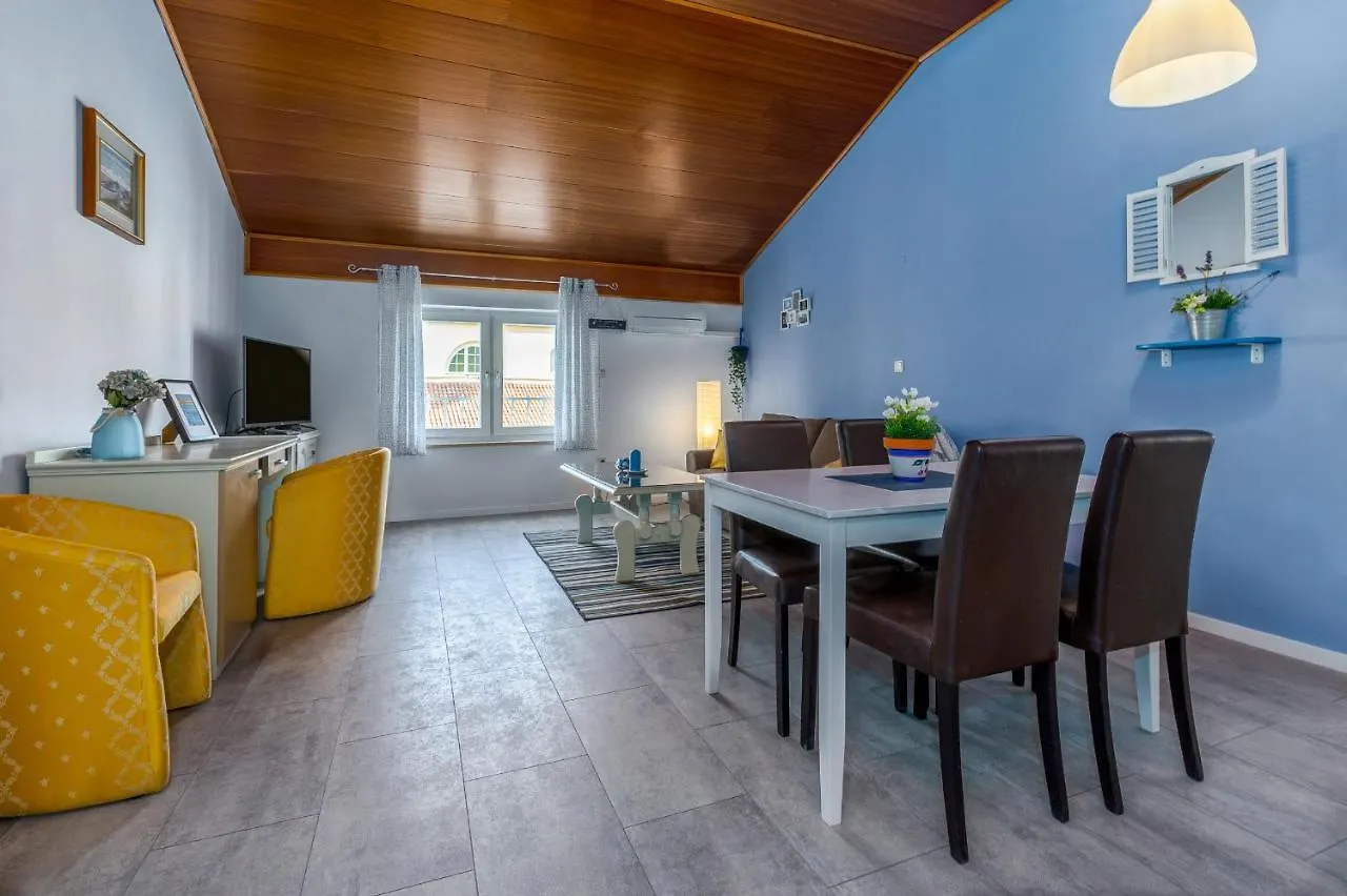 Nina Deluxe Superior 5 Star Apartment, Your Piece Of Heaven By The Sea & Park Novigrad Istria 0*,  Kroatien